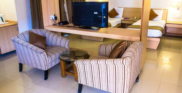 Hotel Phoenix Koregaon Park Pune Ngoại thất bức ảnh