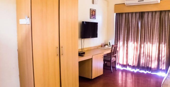 Hotel Phoenix Koregaon Park Pune Ngoại thất bức ảnh